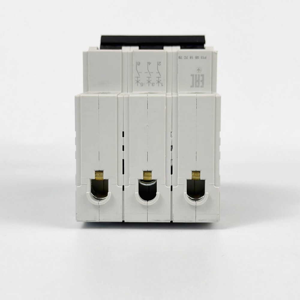 Автоматический выключатель ABB basic M 3P B32 ( 2CDS643041R0325 )